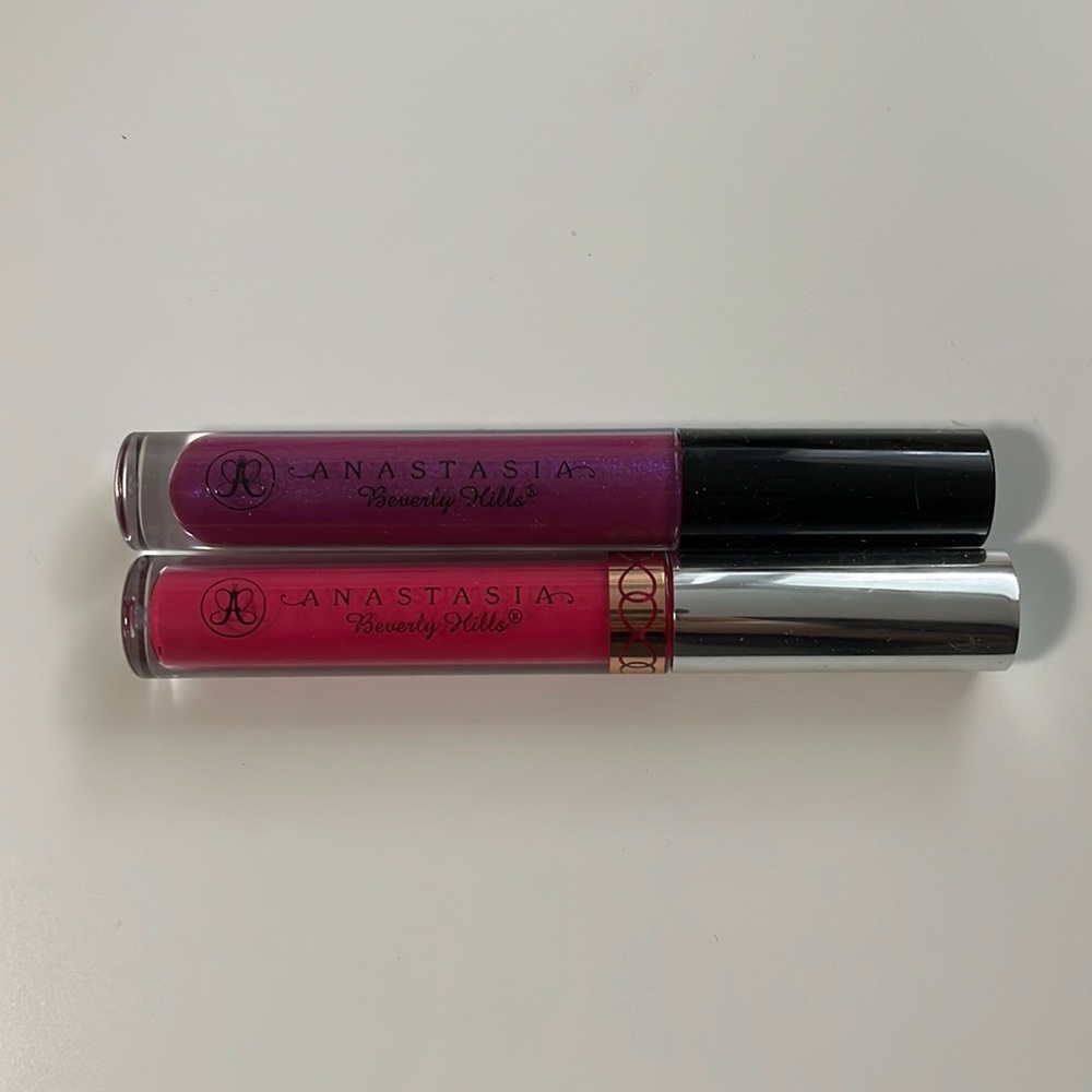Anastasia Beverly Hills Lipgloss in Carina and electro